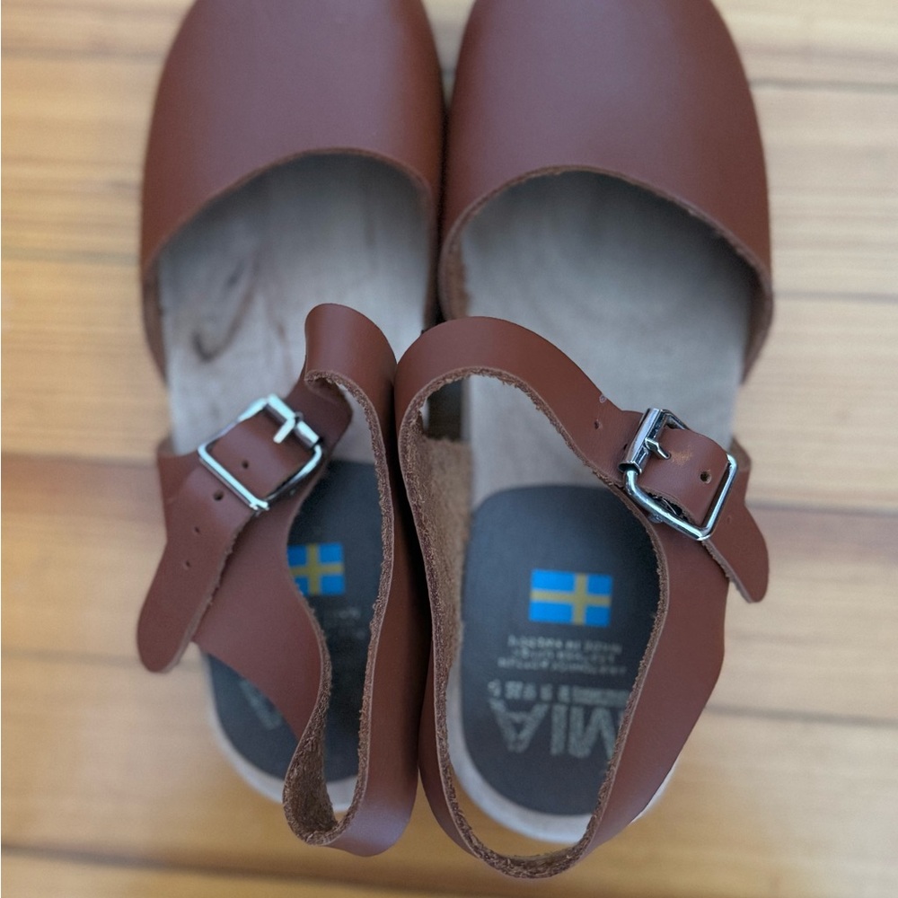 MIA Brown Leather Clogs (Size 36/6)